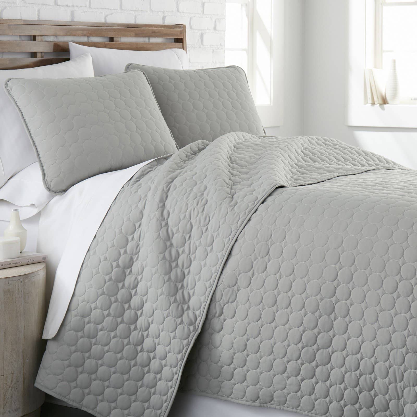 Circles Classic Quilt Set, Steel Grey