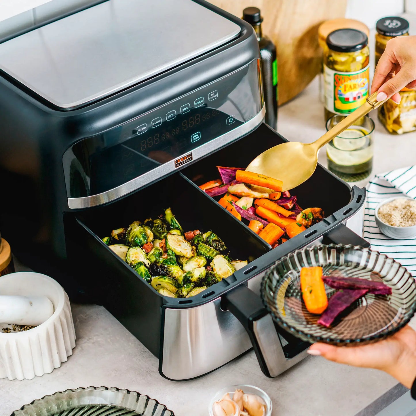 Bella PRO 9 Quart Digital Air Fryer with Dual Flex Basket, Stainless Steel