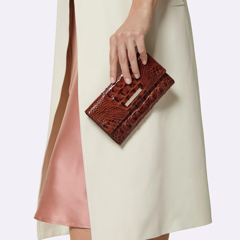 Cartera Cordelia de la colección Brahmin Melbourne, color negro