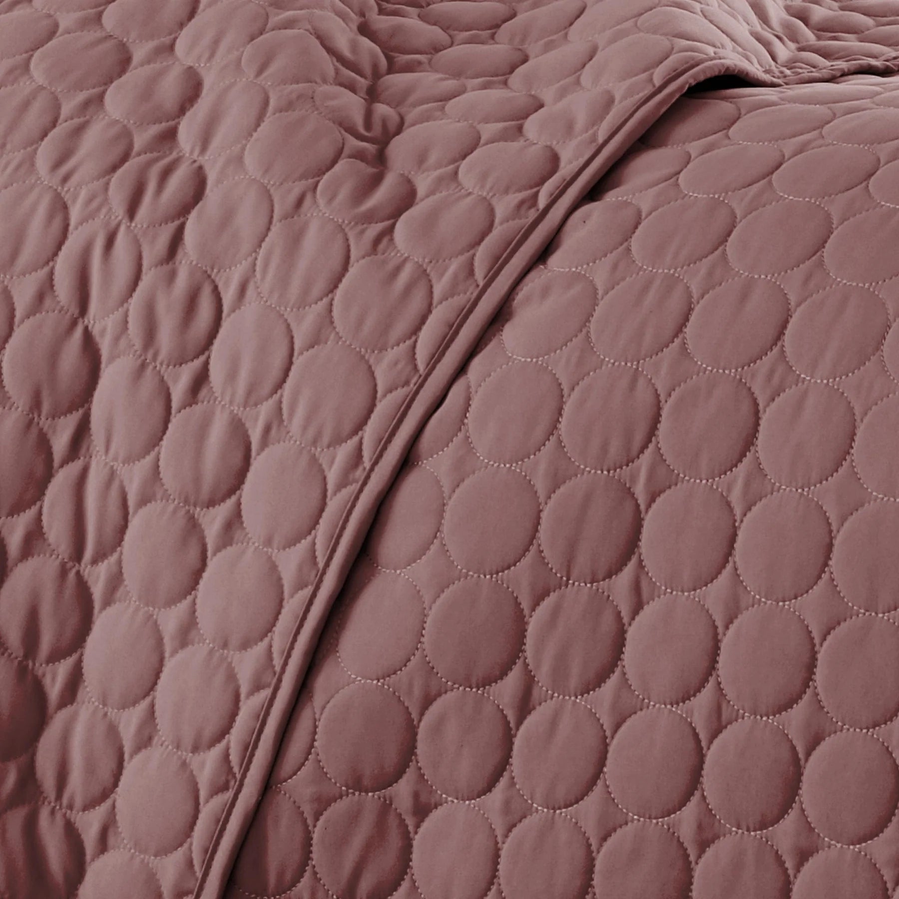 Circles Classic Quilt Set, Rose