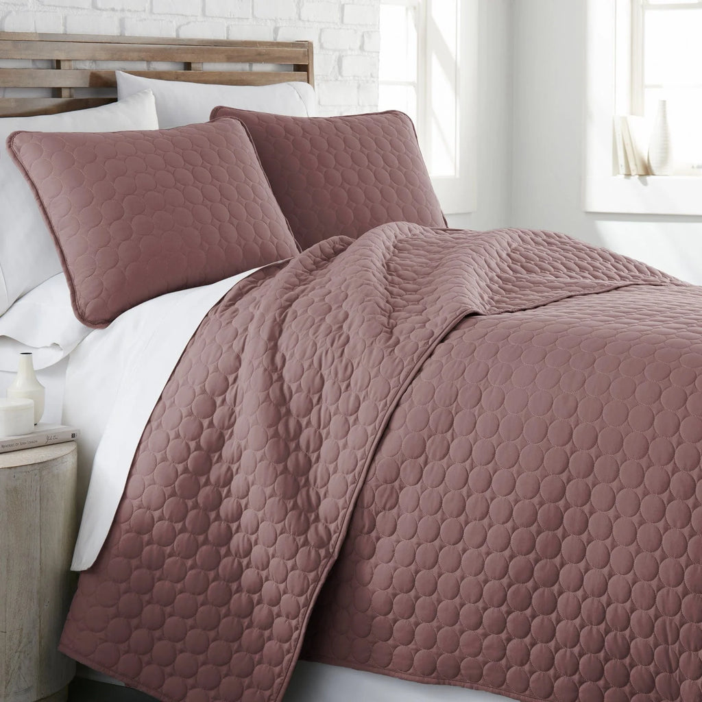 Circles Classic Quilt Set, Rose