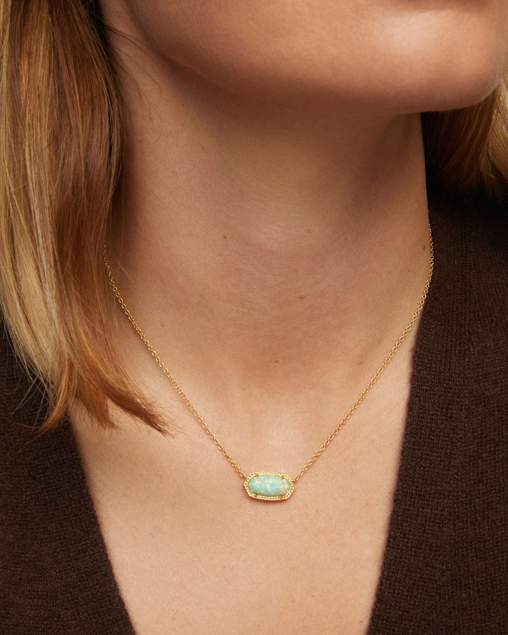 Collar con colgante de oro Elisa de Kendra Scott, cuarzo rosa 