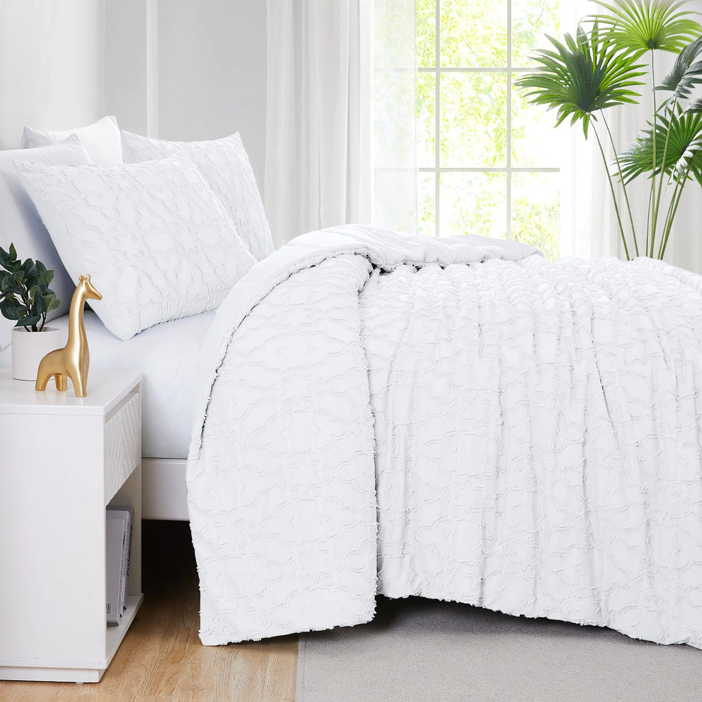 Moroccan Pattern Comforter Set, White