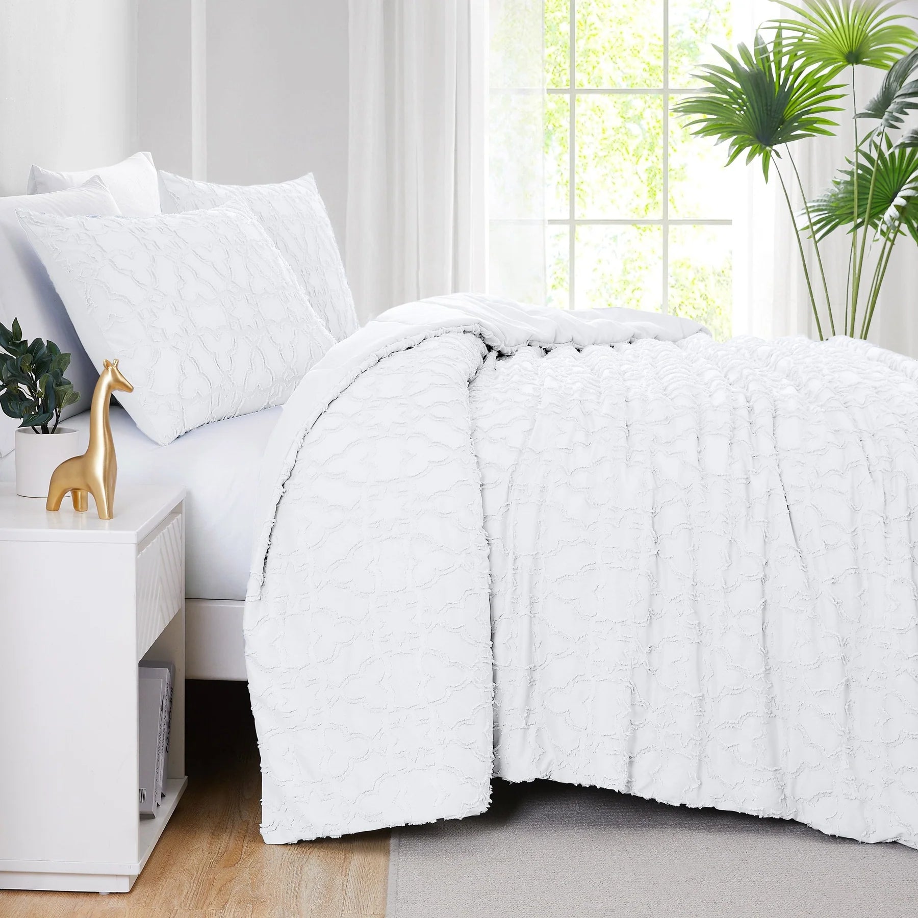 Moroccan Pattern Comforter Set, White