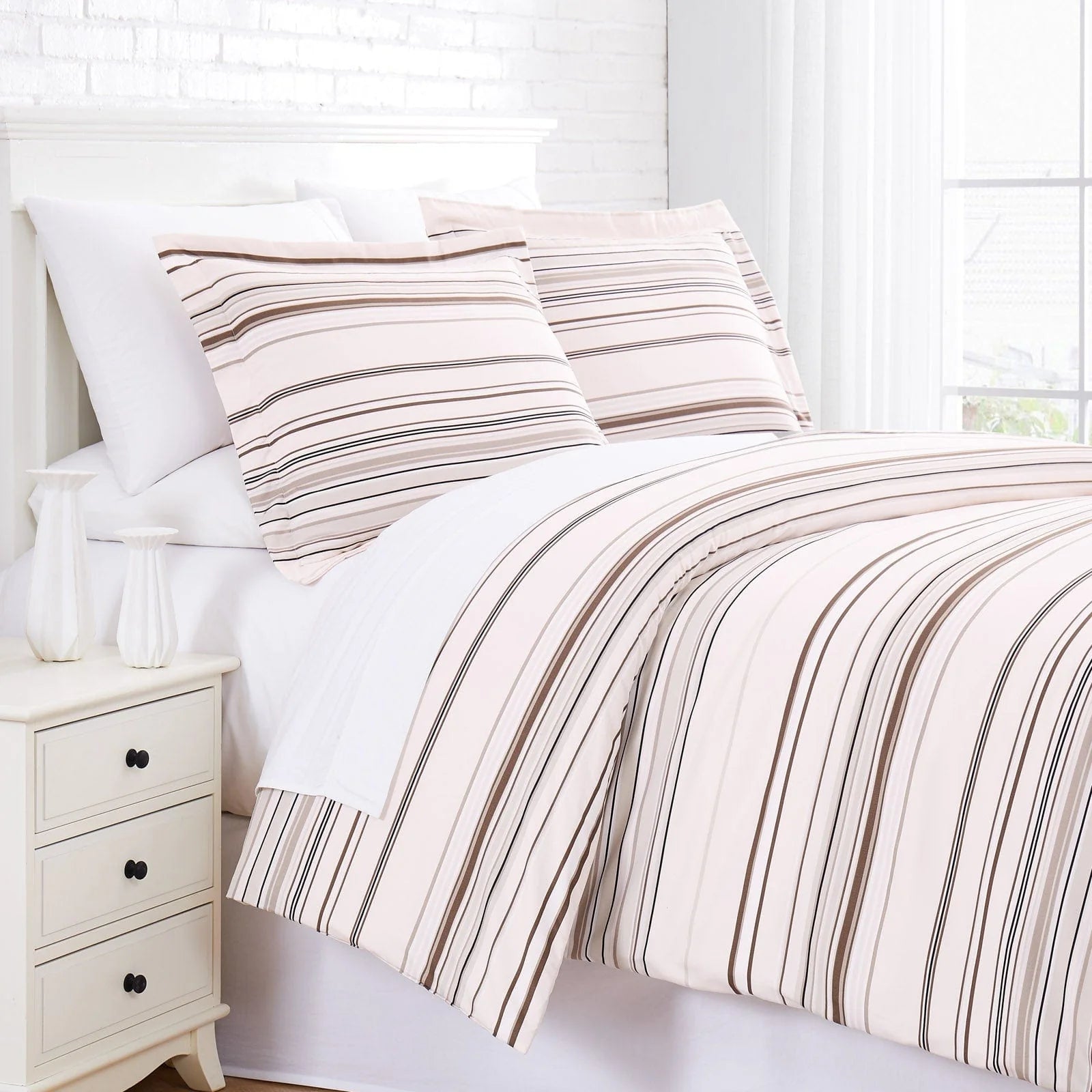 Preppy Stripes Reversible Comforter Set, Taupe