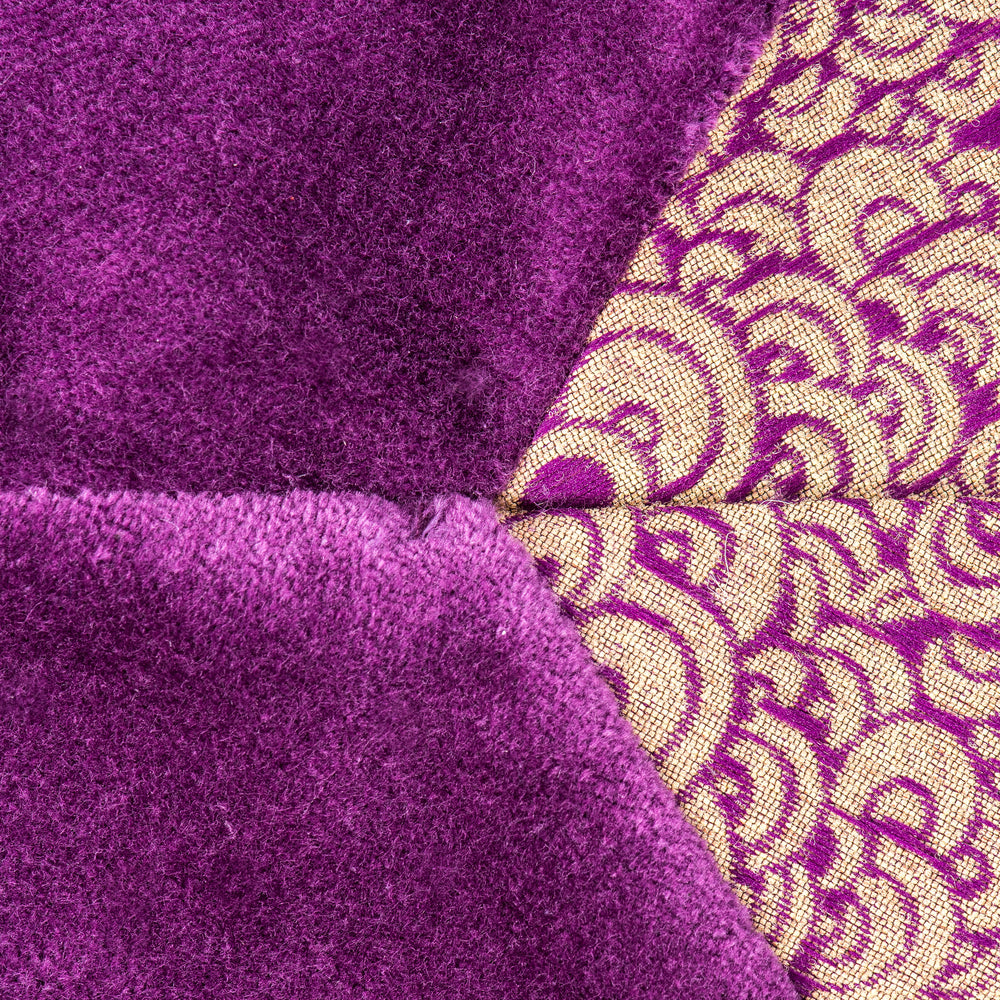 Regal Tree Skirt