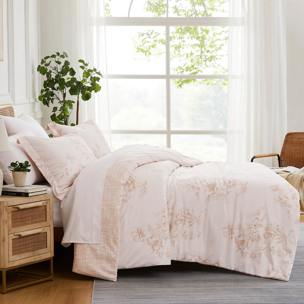 Romantic Floral Reversible Comforter Set, Taupe