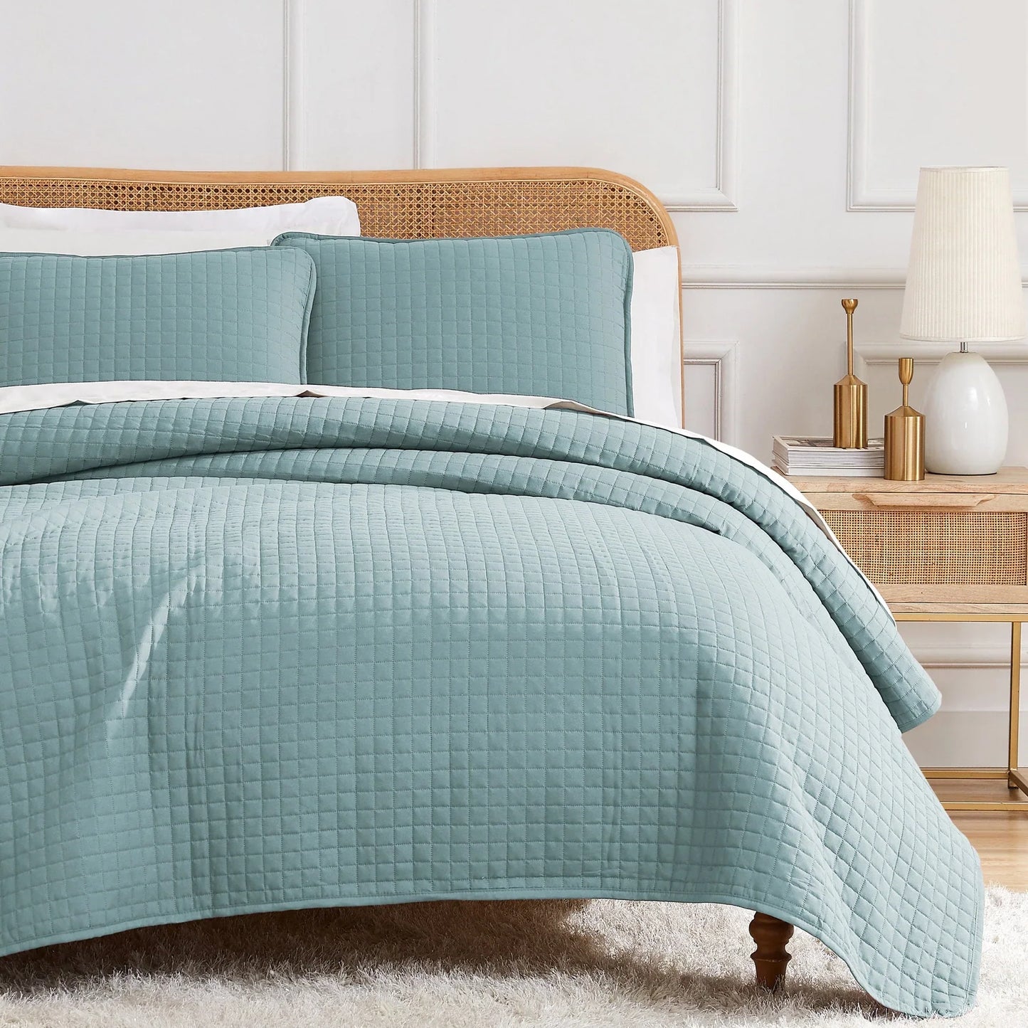 Small Squares Classic Quilt Set, Blue