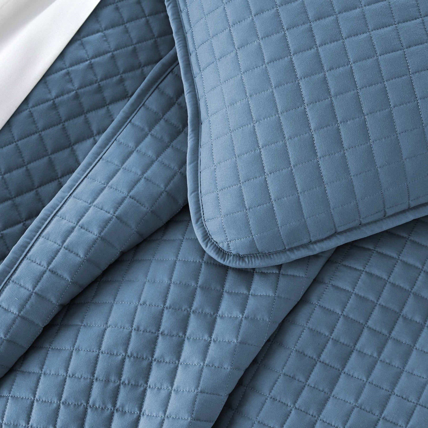 Small Squares Classic Quilt Set, Bright Blue