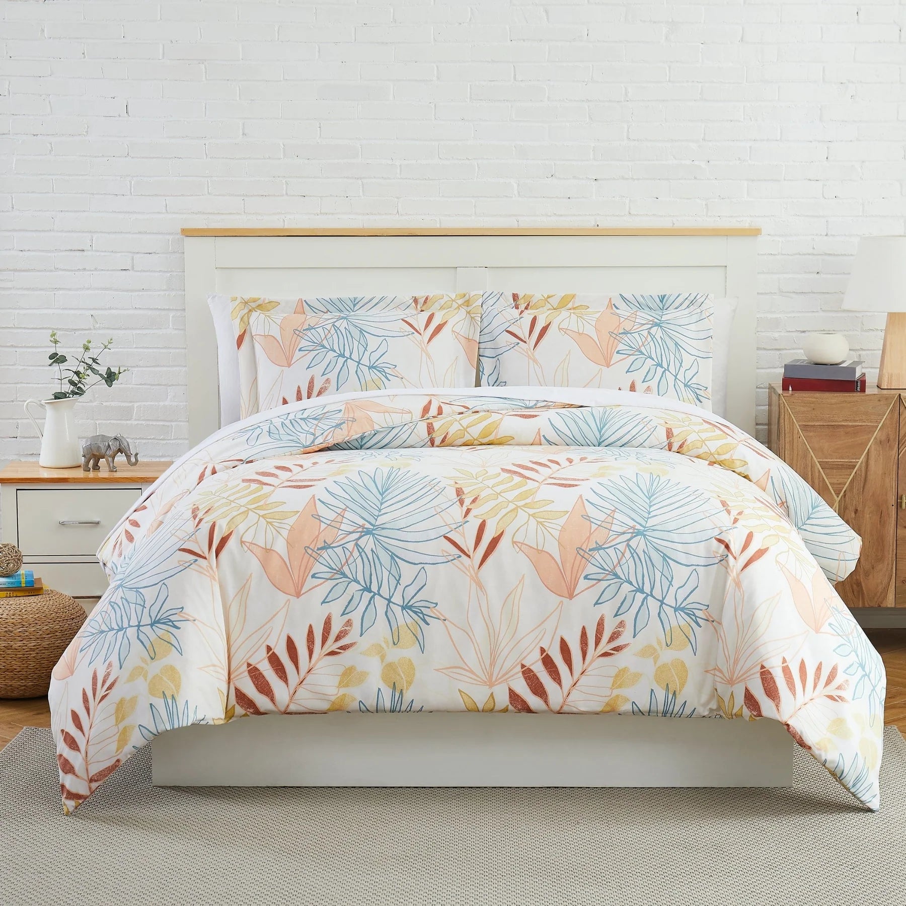 Tropical Calm Comforter Set, Cream